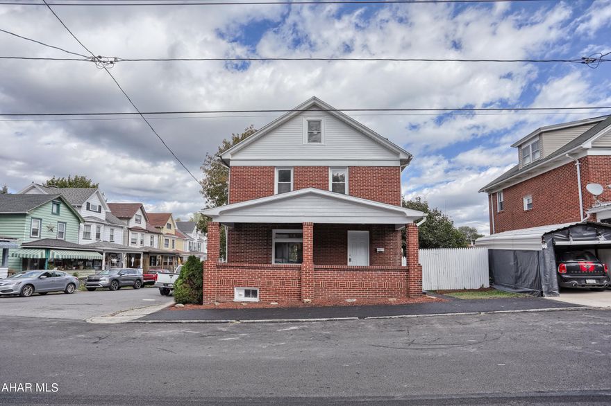 Newly updated 4 bedroom in the heart of Altoona!  Located near the hospital and close to the Penn State Altoona campus, this home has been recently updated with new carpet, fresh paint, bathroom updates and a brand new kitchen!  This home also has a private yard with fencing and an attached garage.