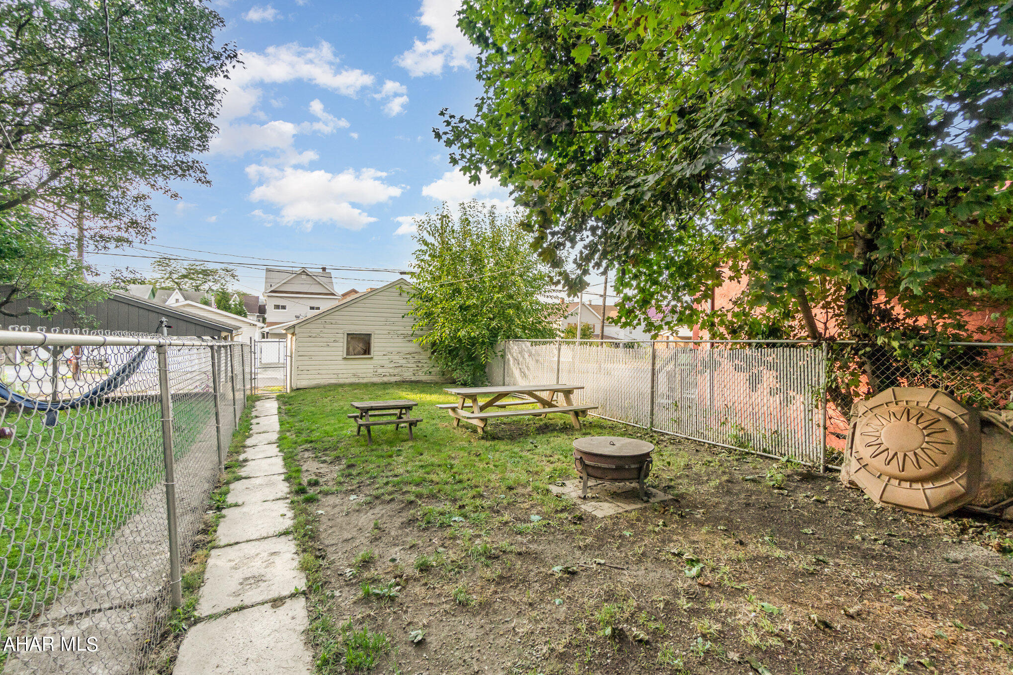 East End - Residential