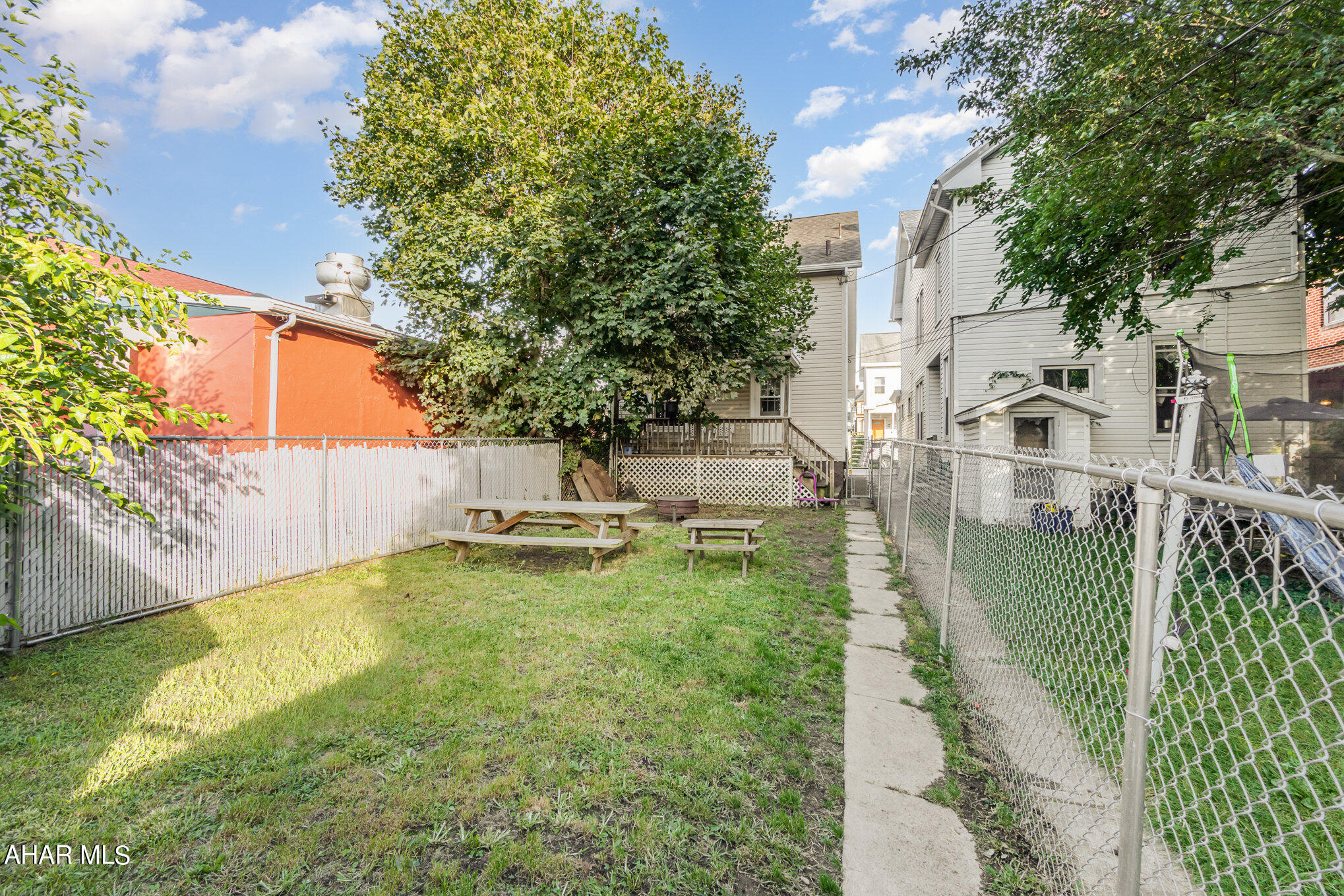 East End - Residential