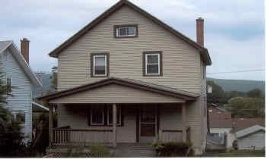 2 Story with New Windows Siding and Roof. 3BR that needs inside remodeled. Nice for the Handyman Newer Roof, Windows, Siding and Front Porch. Inside needs Remodeled, Nice Area