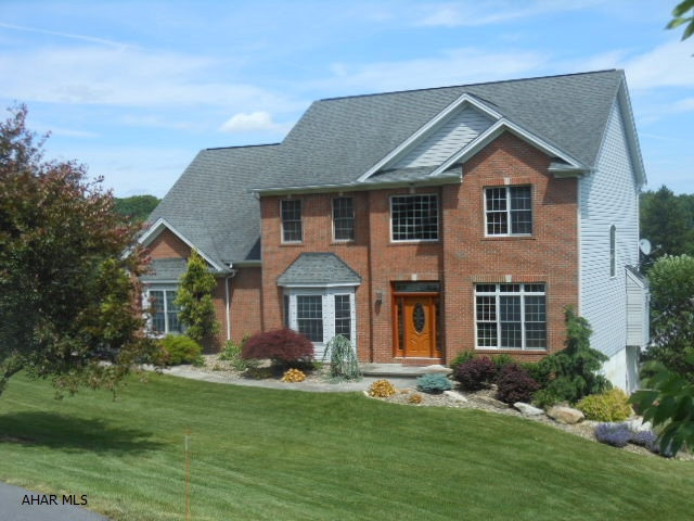 Las Villas - Residential