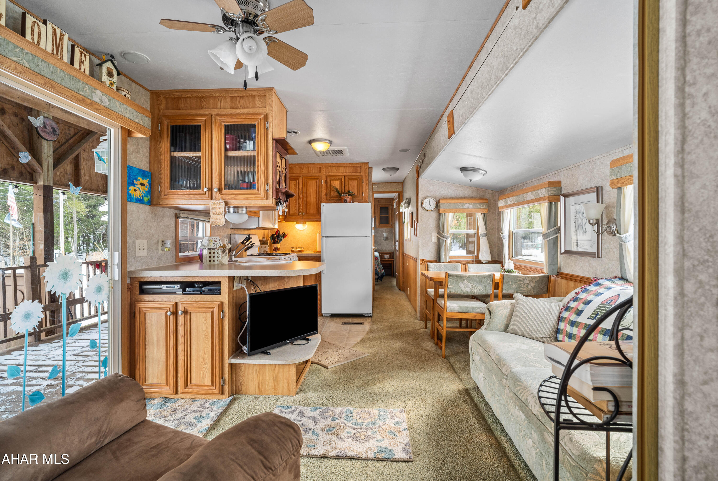 Glendale Yearound - Residential