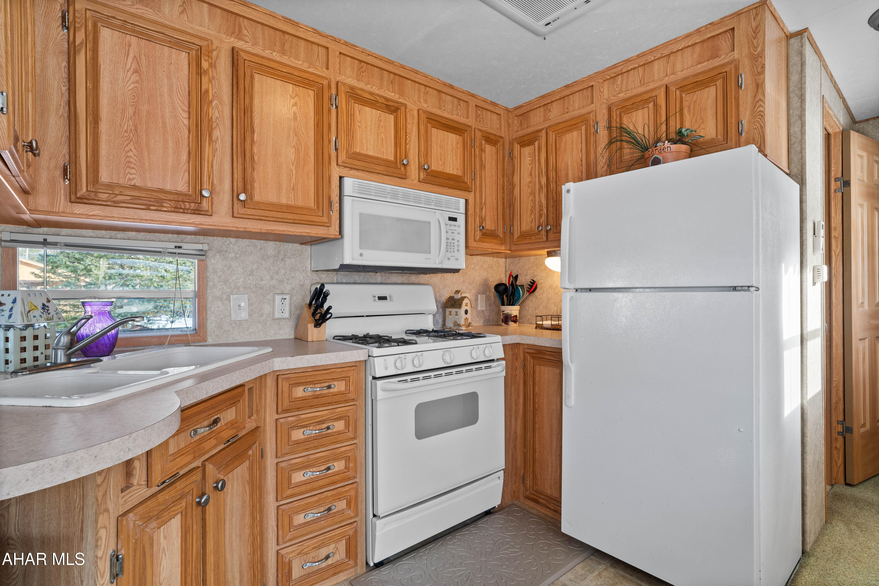 Glendale Yearound - Residential