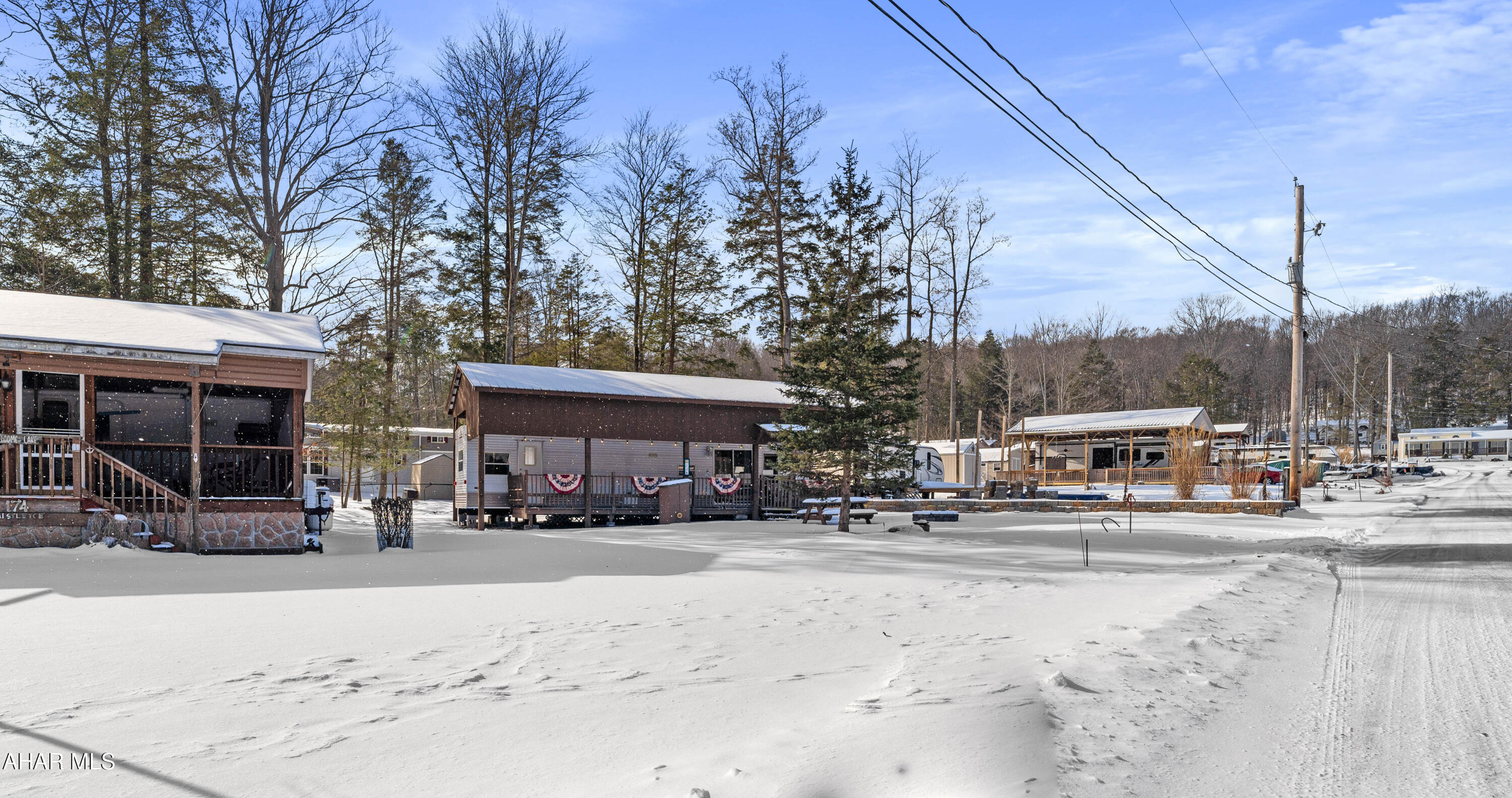 Glendale Yearound - Residential