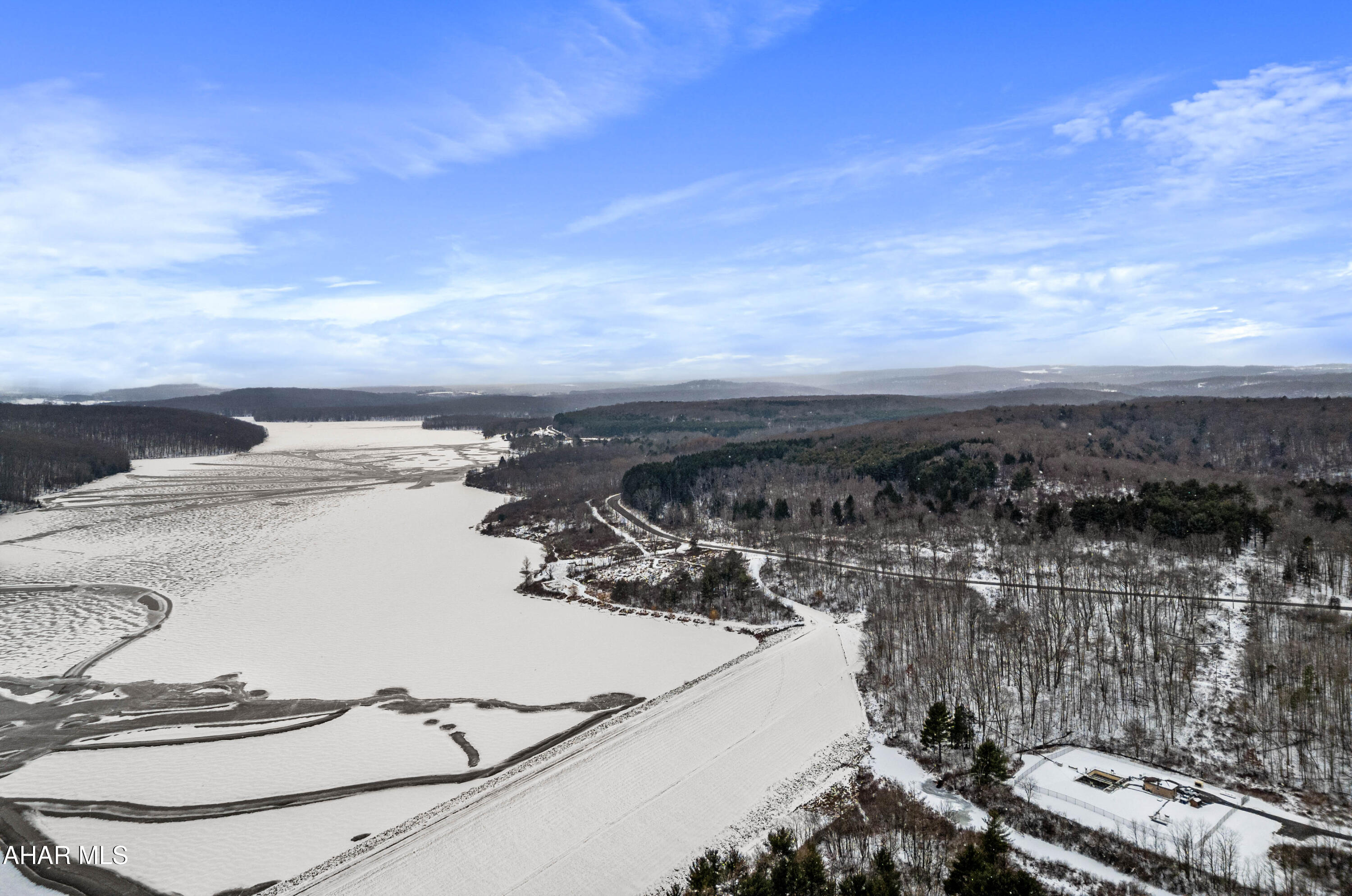 Glendale Yearound - Residential