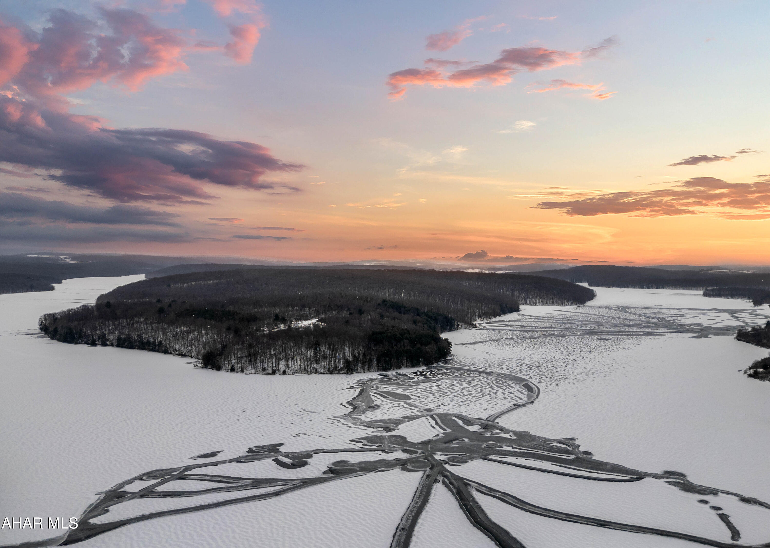 Glendale Yearound - Residential