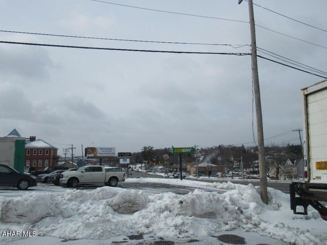 East End - Commercial Sale