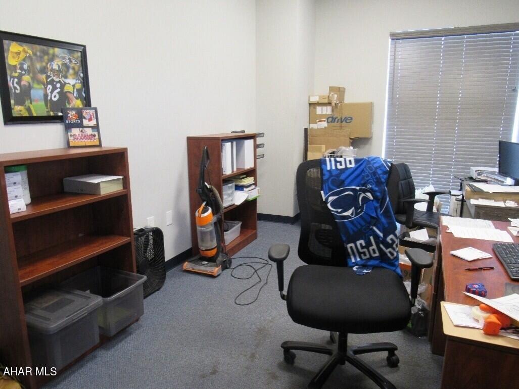 East End - Commercial Sale