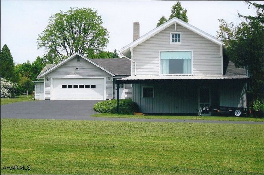 Sylvan Hills. Quiet area. House has had some updating; good amount of closet space; just over one-half acre. New floor covering in four rooms PLUS newly re-furbished Master Bath. Most of the interior has been freshly painted. New range-top, hood, counters & sink in kitchen. Vinyl siding. New roof over patio. Nice one-story living. Woodburner in family room in basement.