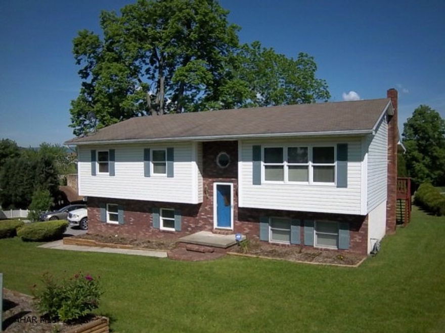 Move in ready 3 bedroom, 2.5 bath home in family oriented neighborhood. Large kitchen with dining area. Newer furnace & hot water heater. New carpet throughout upper level.  Come see what this home has to offer.