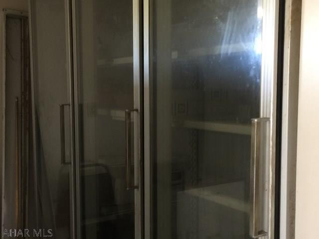 Unknown - Commercial Sale