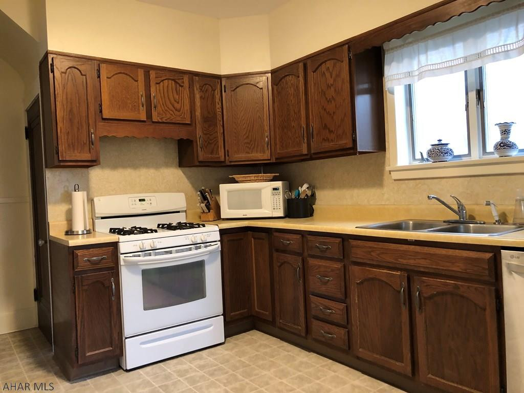 Juniata - Residential