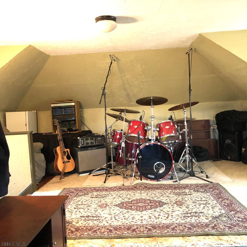 Juniata - Residential