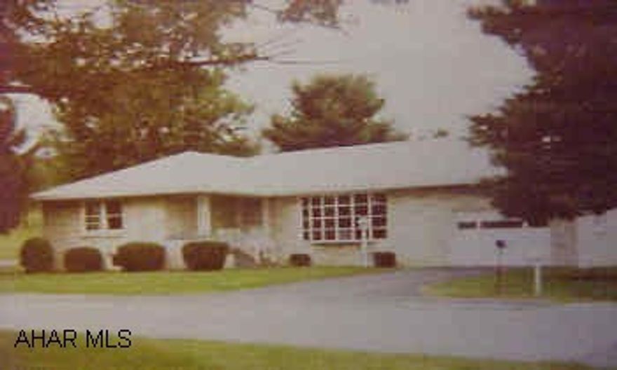 3 BEDROOM STONE RANCHER - 1 FULL, 2- 1/2 BATHS, ENCLOSED PATIO. GREAT NEIGHBORHOOD, HOLLIDAYSBURG SCHOOL DISTRICT- CLOSE TO MEADOWS INTERSECTION