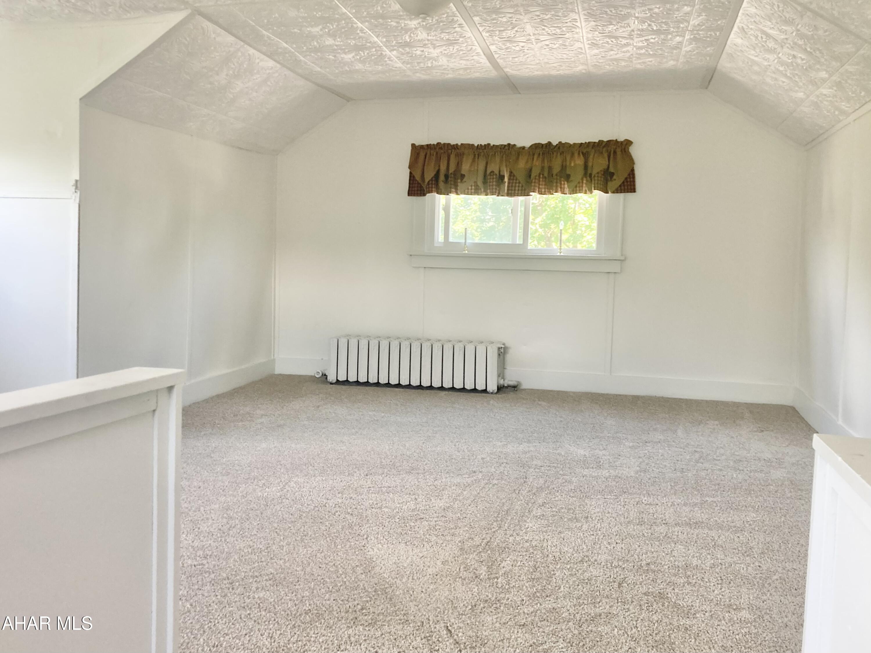 Llyswen - Residential