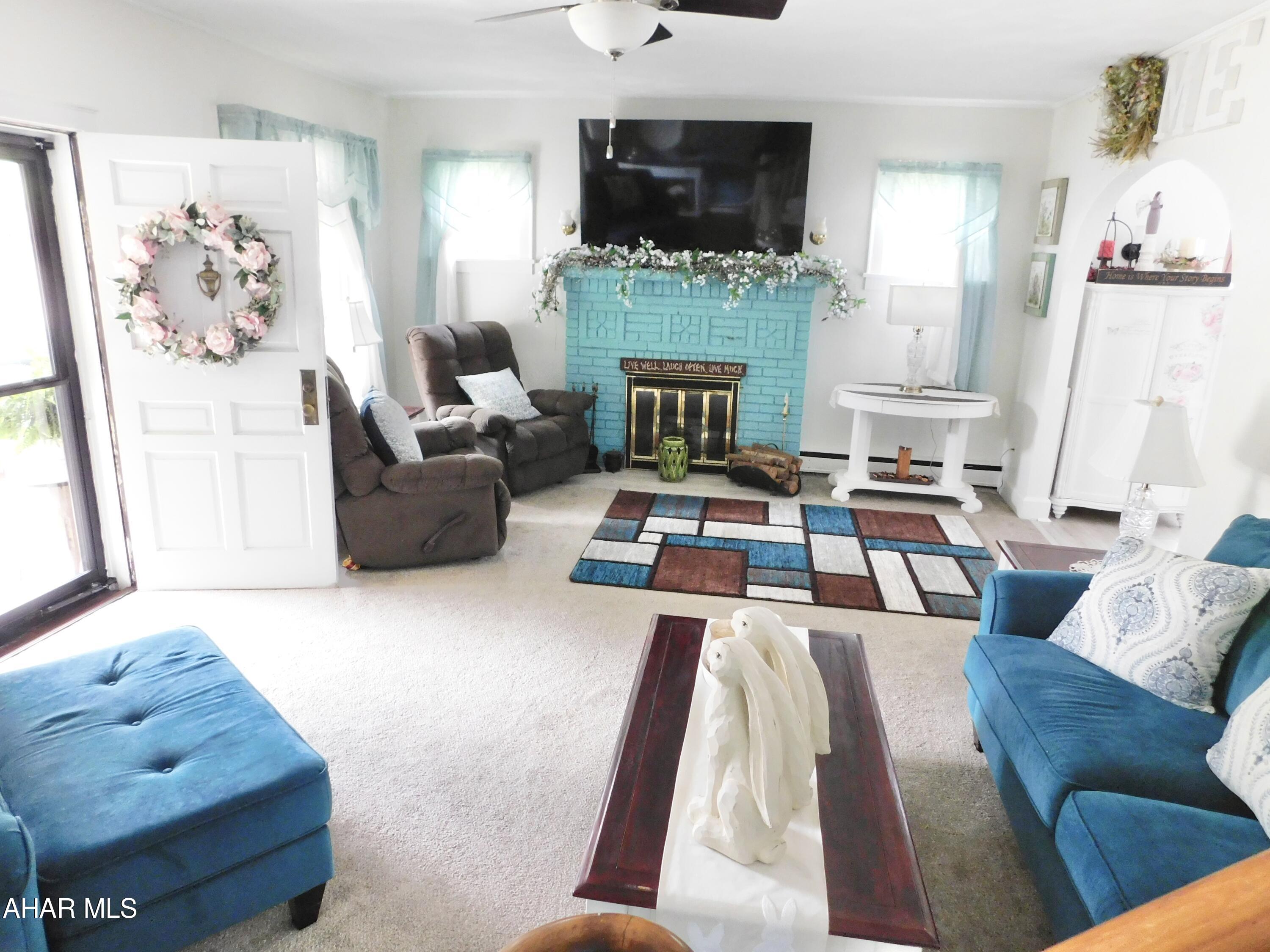 Llyswen - Residential