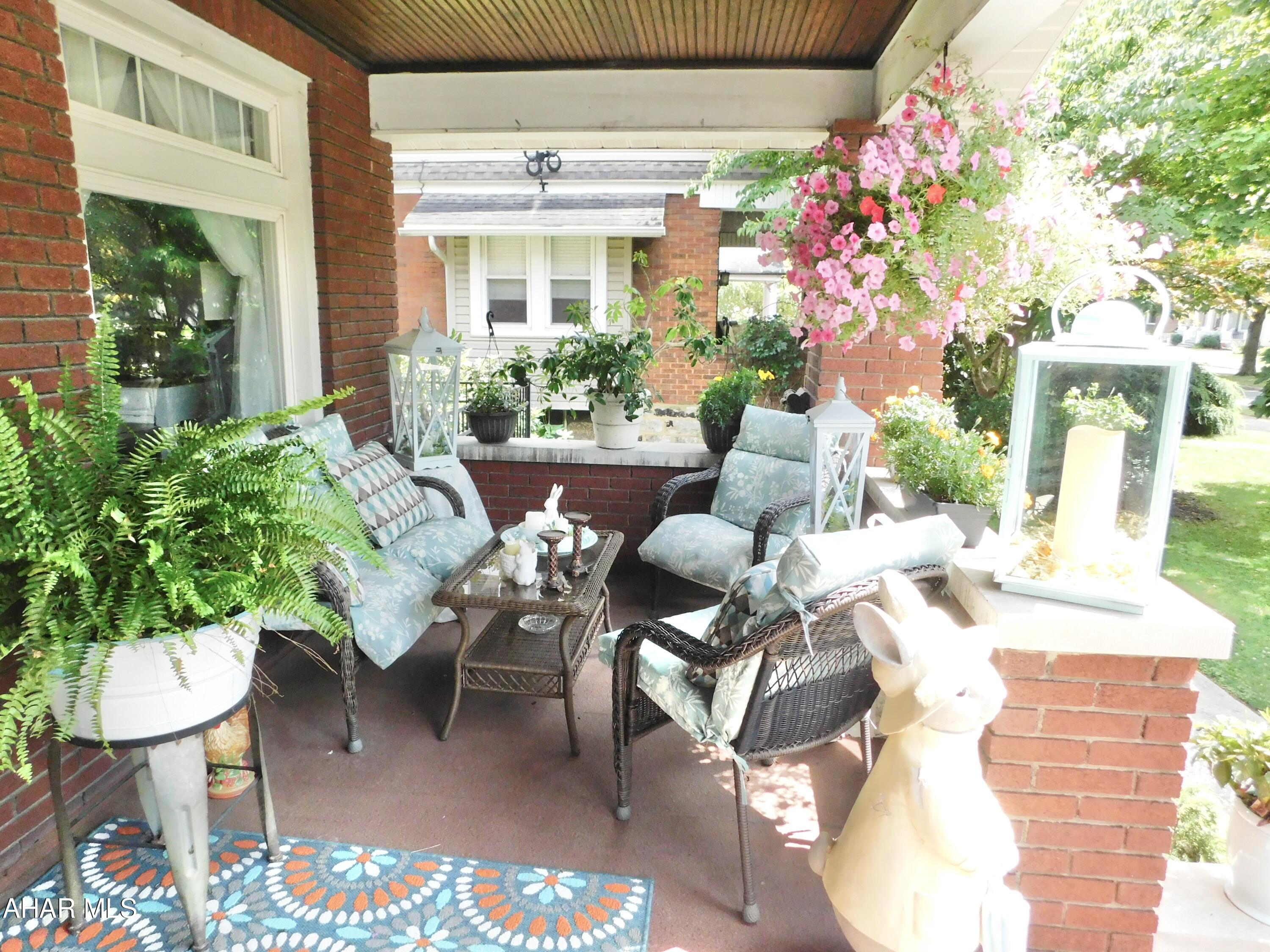 Llyswen - Residential