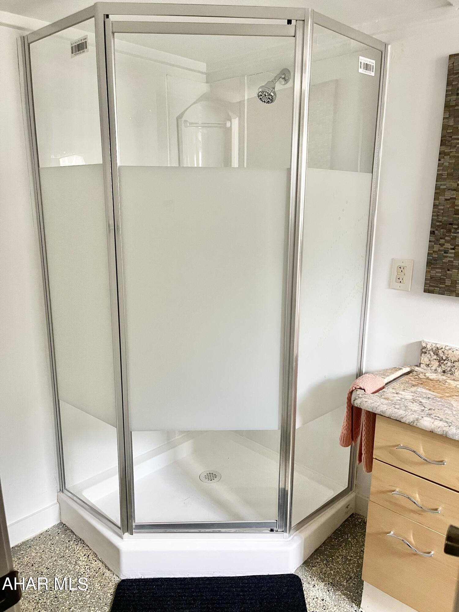 Llyswen - Residential