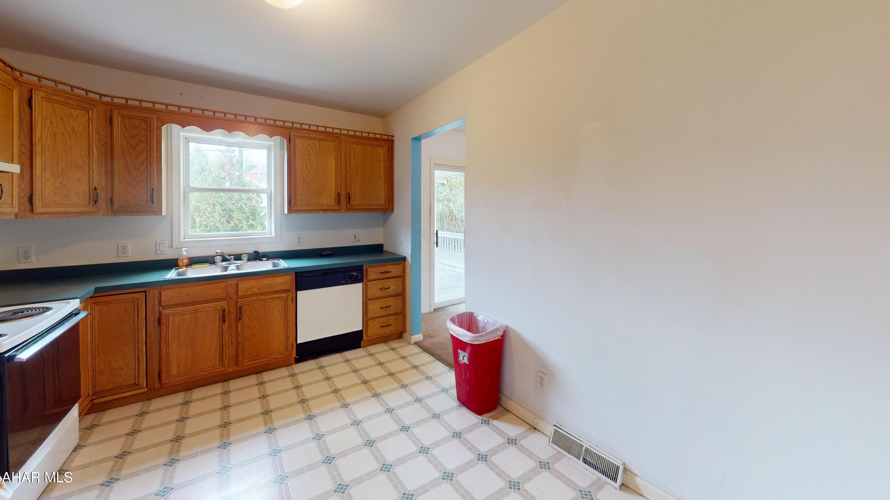 Juniata - Residential