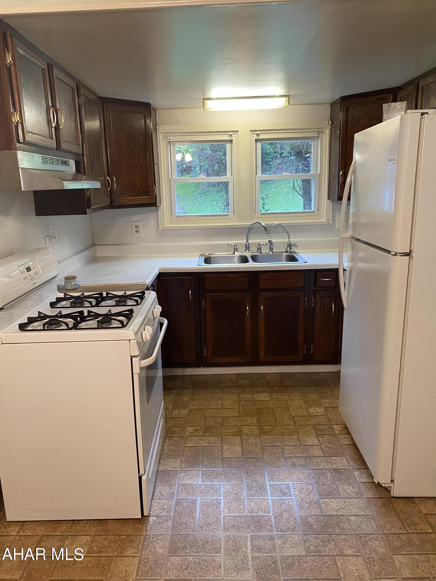 Juniata - Residential