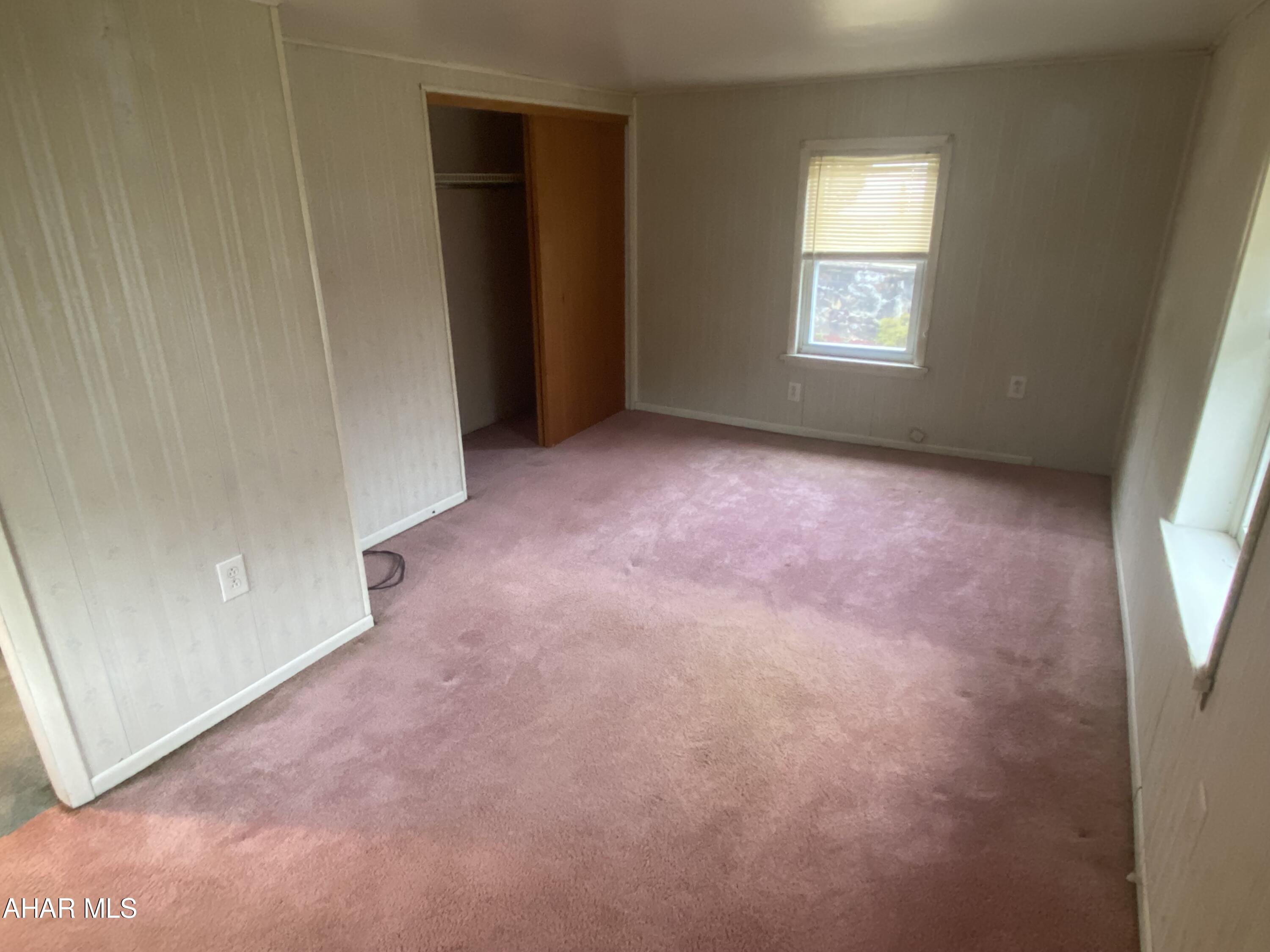 Juniata - Residential