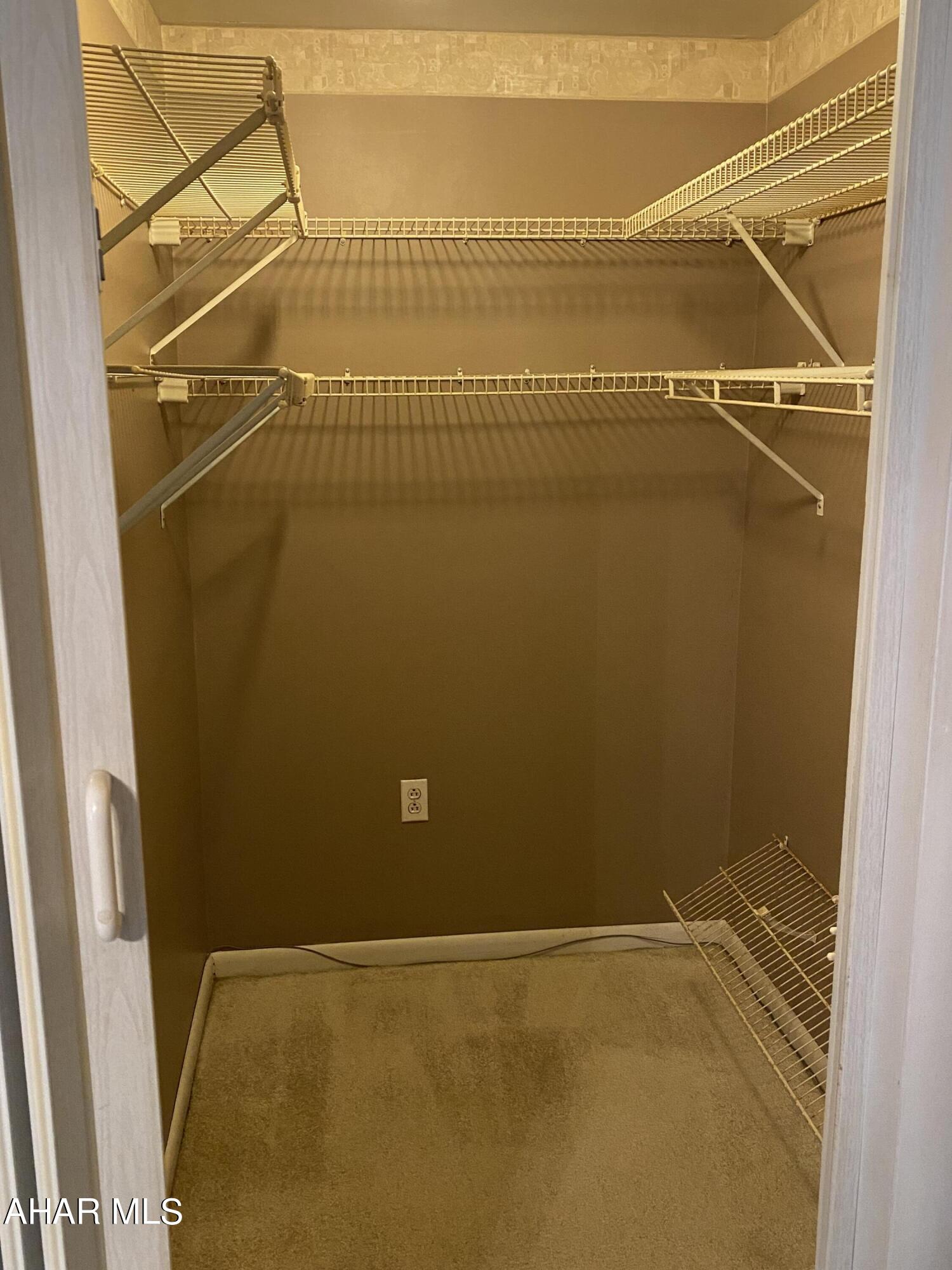 Juniata - Residential