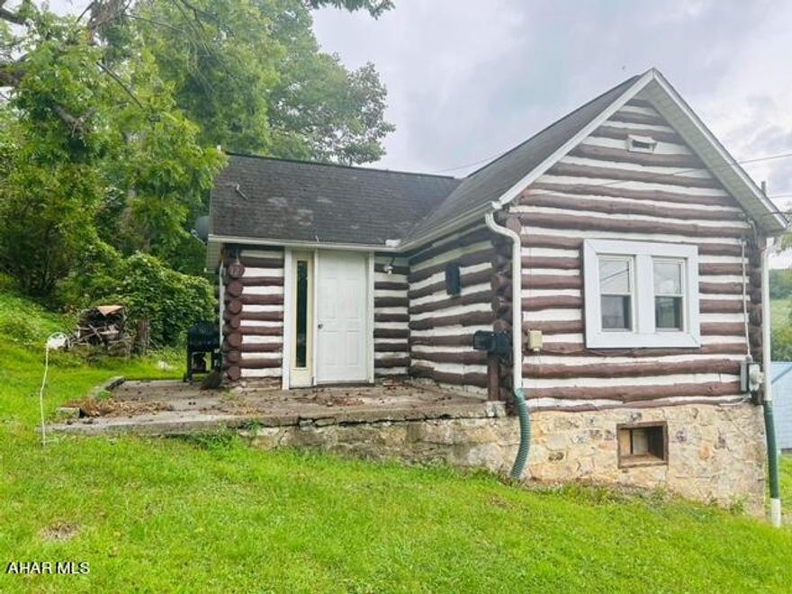 Are you looking for a home of your own, would you like to have a mortgage that is less expensive than your rent each month? If you have answered yes to either of these questions, than this quant little home should be perfect for you. Located close to downtown Bedford, you will be close to shopping and restaurants. There are hiking trails, community parks, and playgrounds located throughout town. The Juniata River is just a few blocks away for river entertainment such as canoeing and fishing. The location and simplicity of this cottage would be perfect for those of you looking for a second home.....