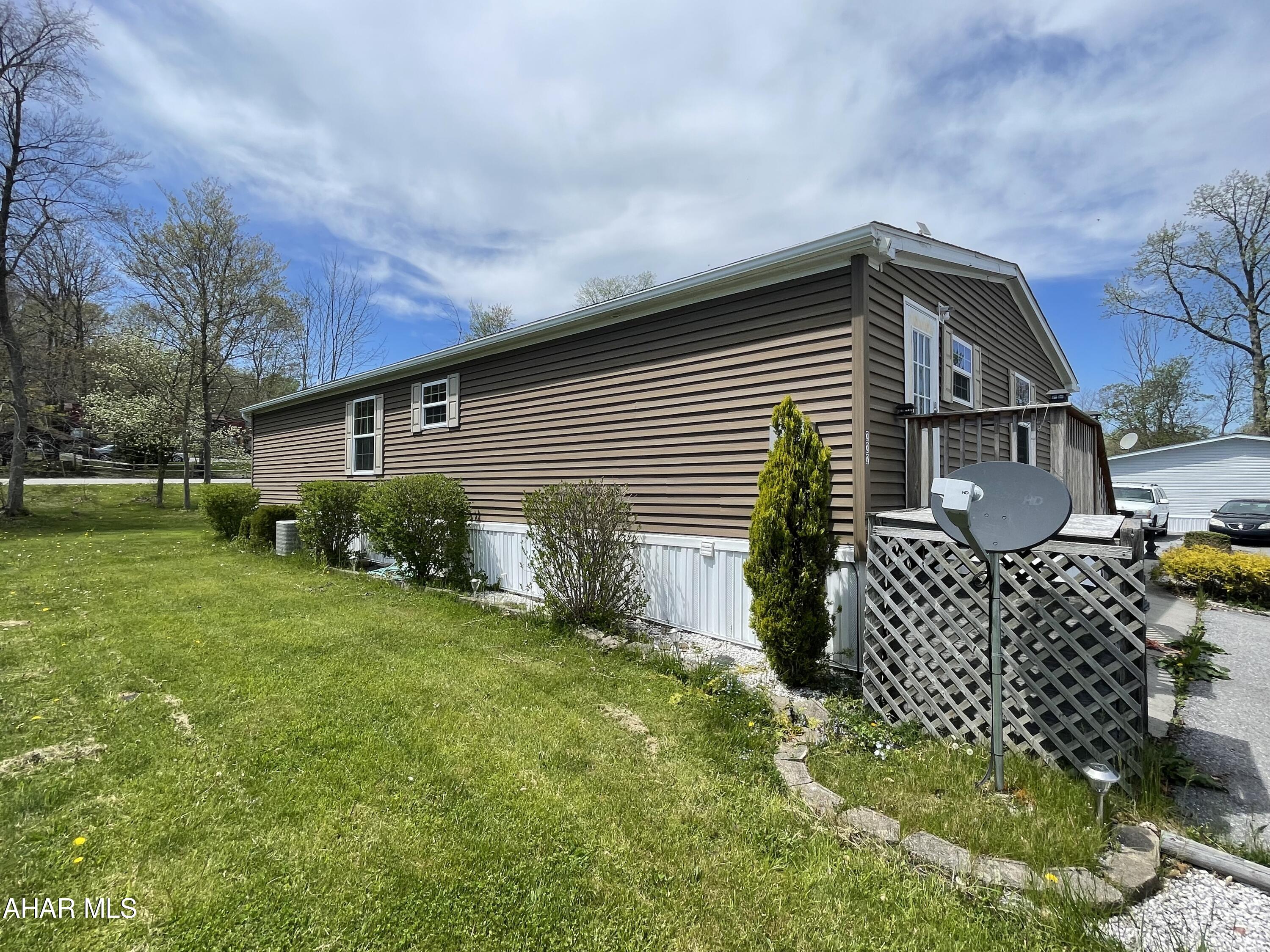 Laurel Woods - Residential