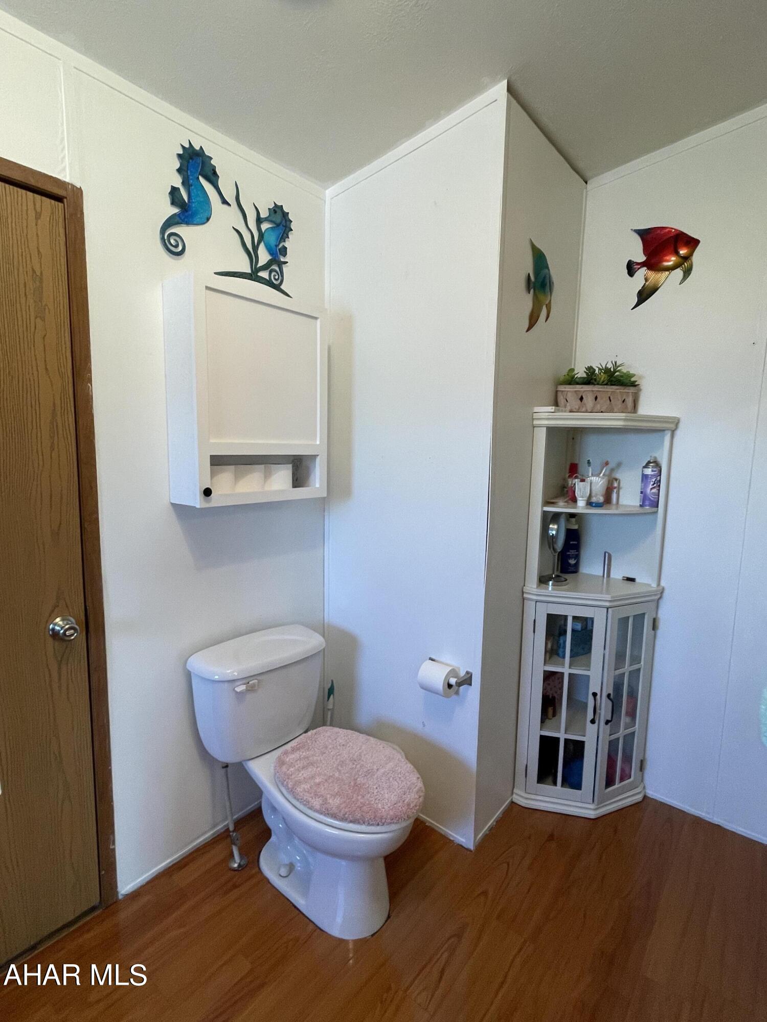 Laurel Woods - Residential