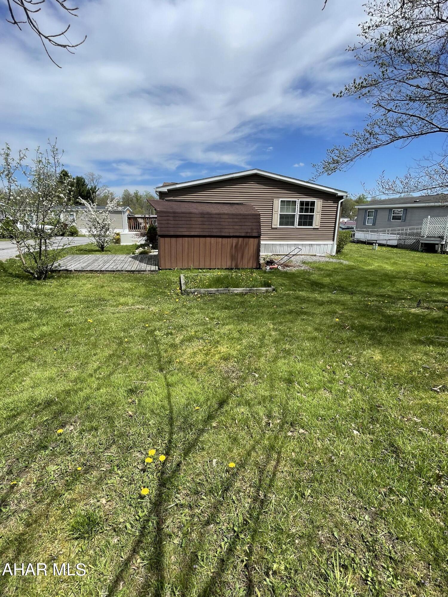 Laurel Woods - Residential