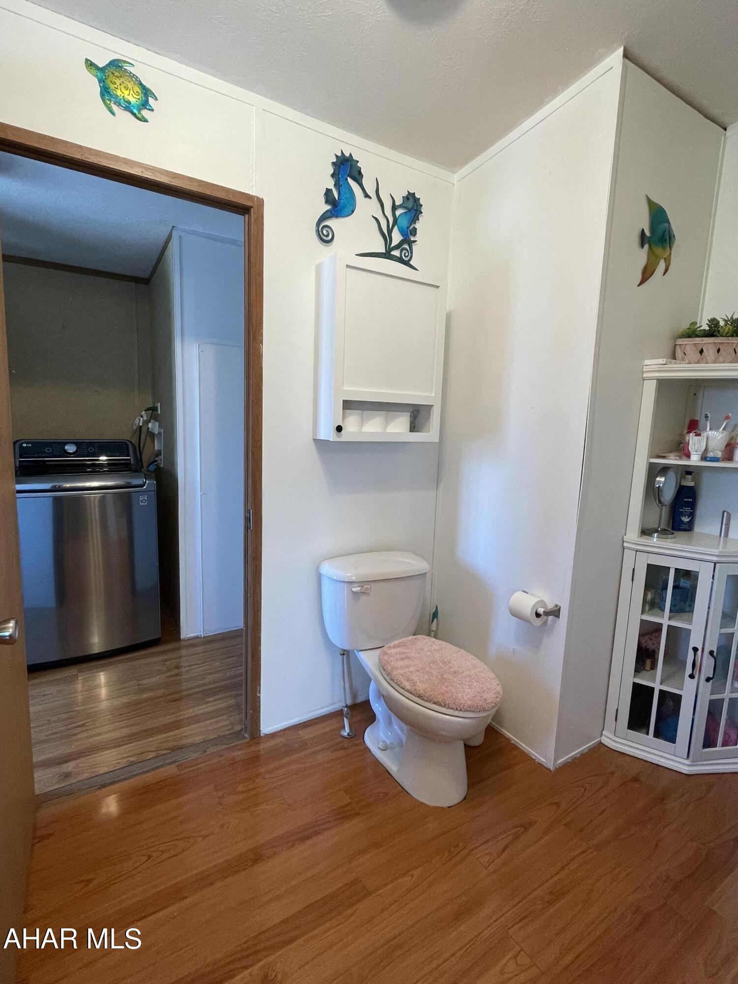 Laurel Woods - Residential