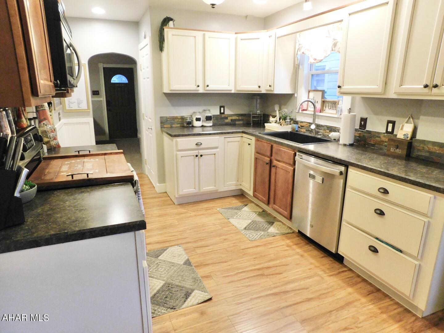 Pleasant Valley - Residential