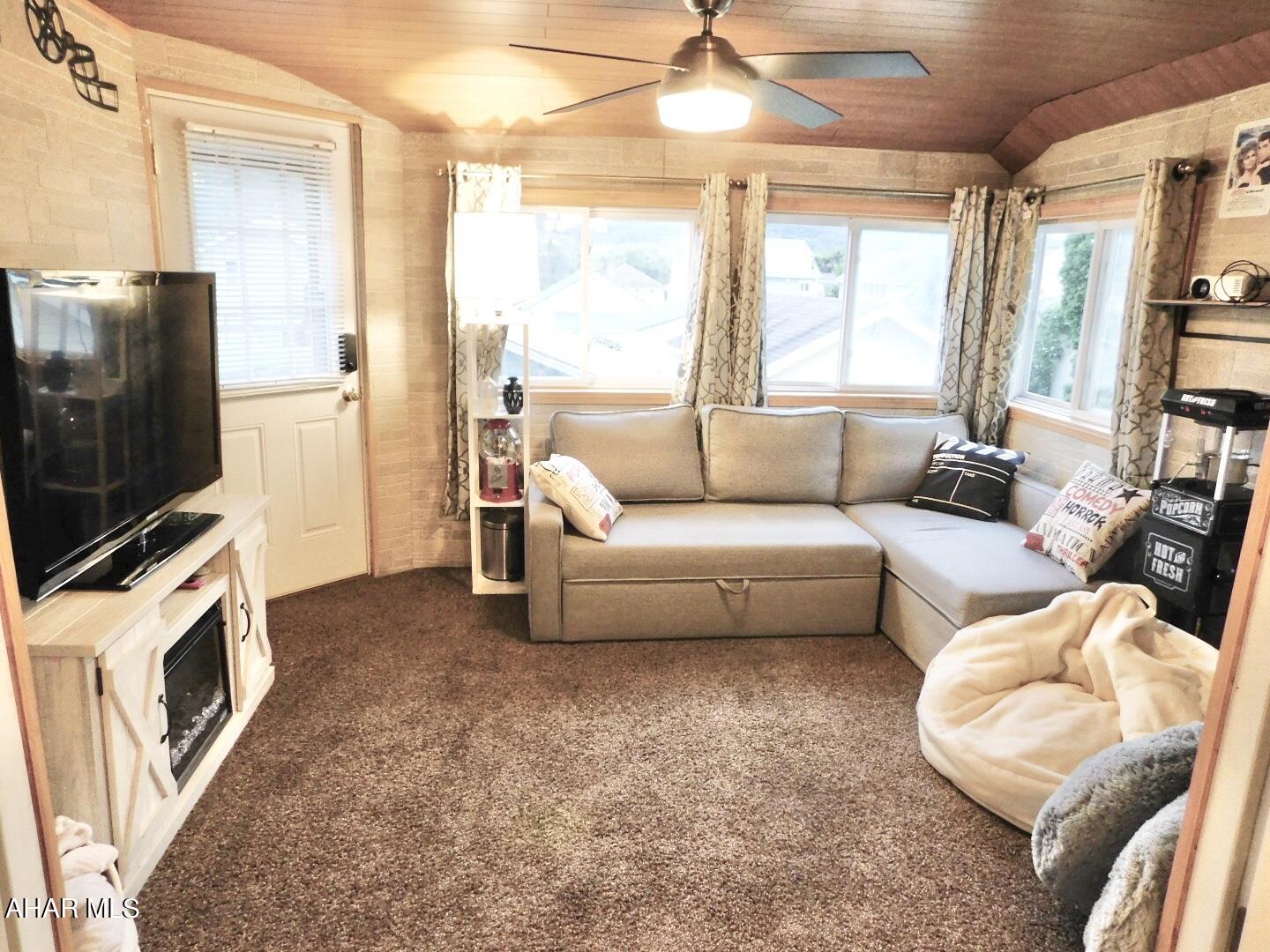 Pleasant Valley - Residential