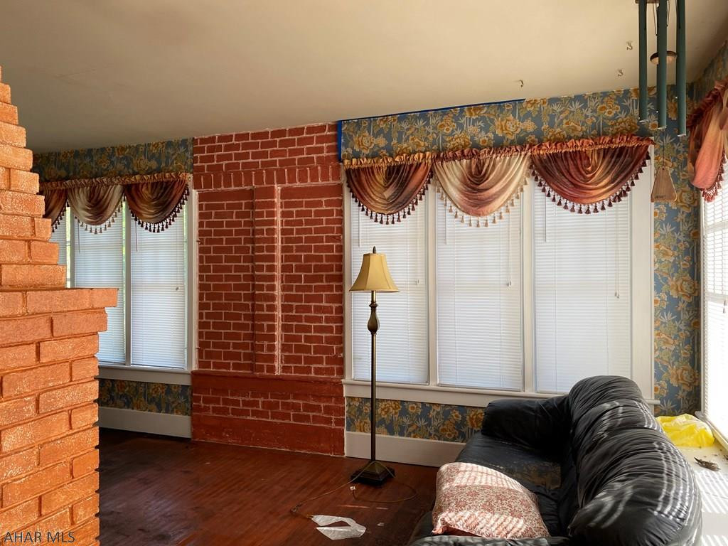 Mansion Park - Residential