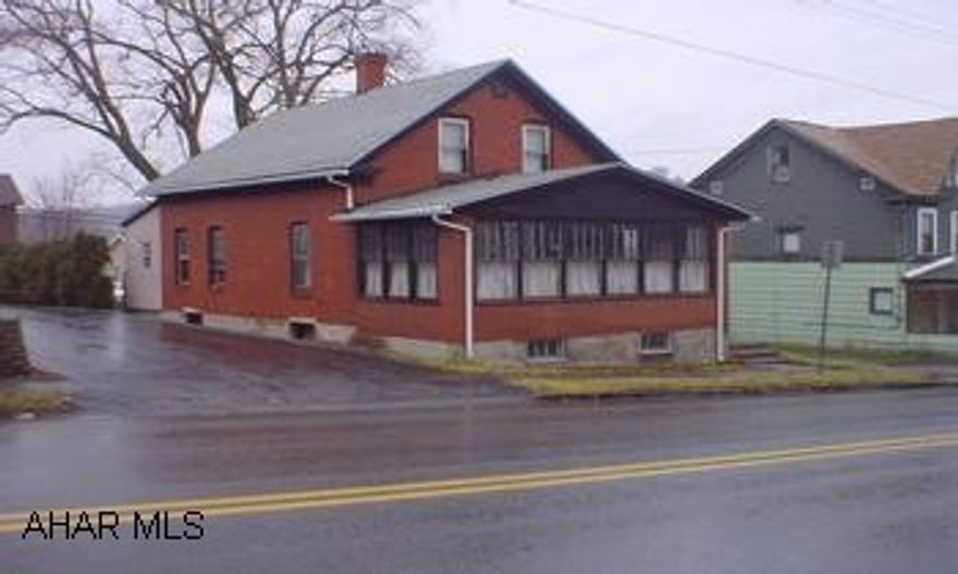 Nicely remodeled brick with a double yard. Off-street parking. Nicely remodeled brick with a double yard. Off-street parking.