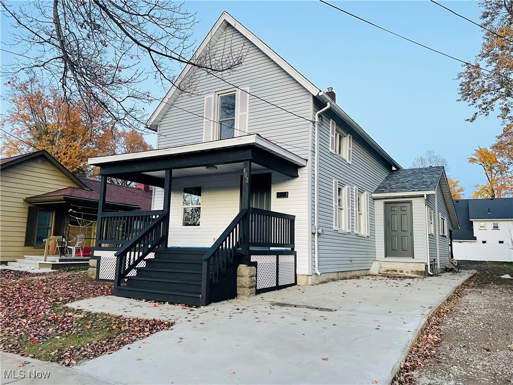 402 Sandusky Street, Conneaut, Ohio image 1