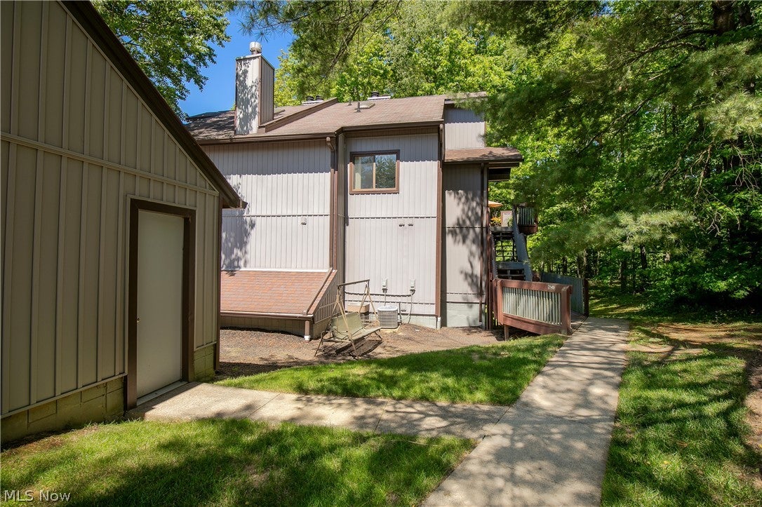 2153 Pinebrook Trail