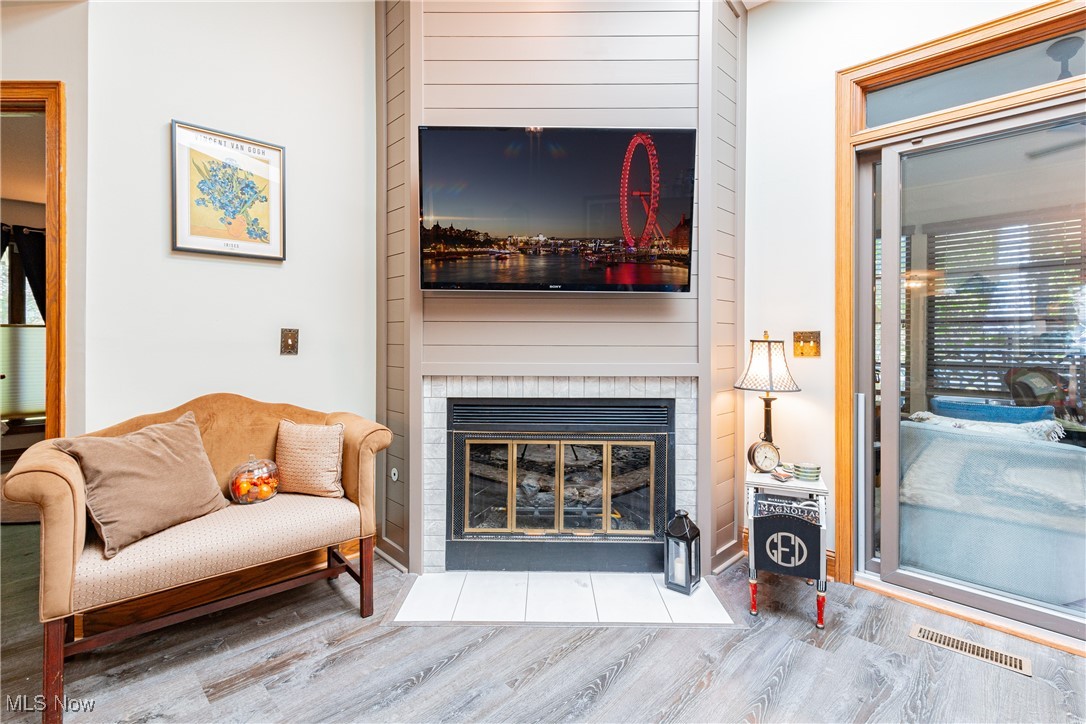 Kames Condo - Residential