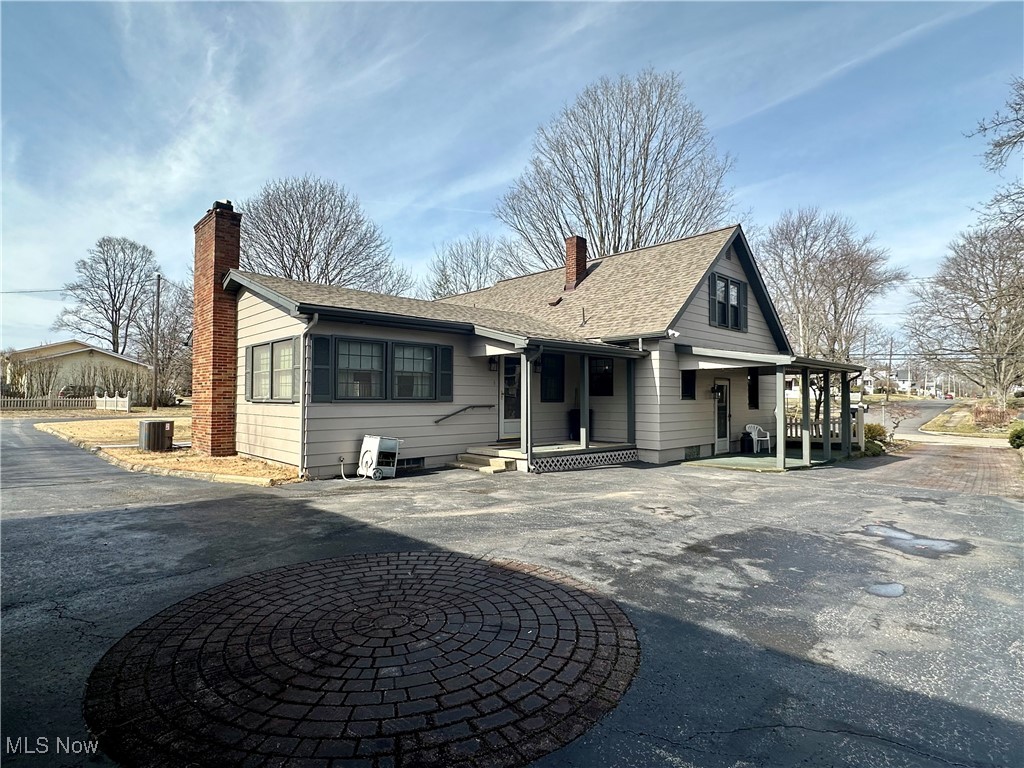 429 5th Street, Niles, Ohio image 4