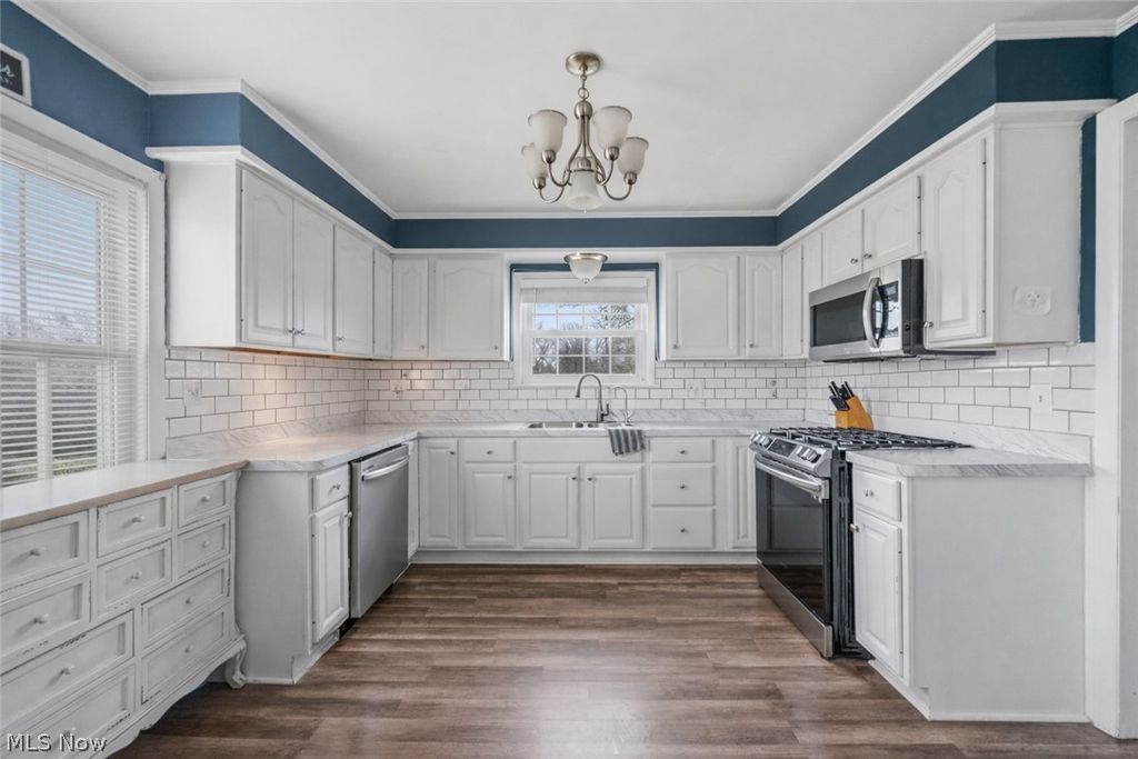 Photo of 9669 Tallmadge Road, Diamond, OH 44412 (MLS # 5200807)