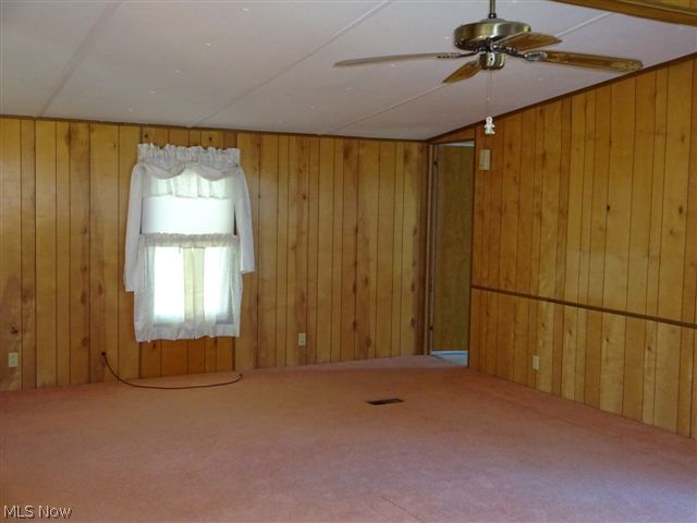 Twin Lakes Homes - Residential