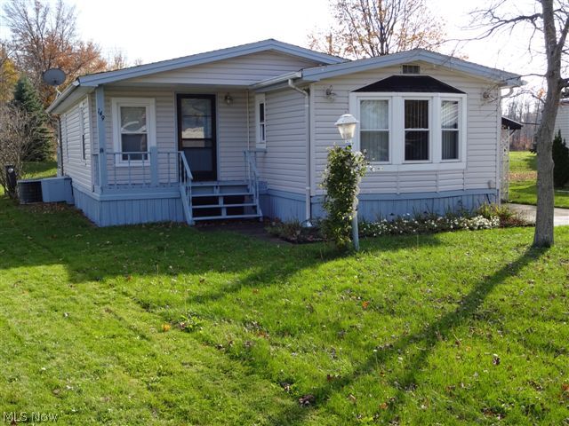 Twin Lakes Homes - Residential