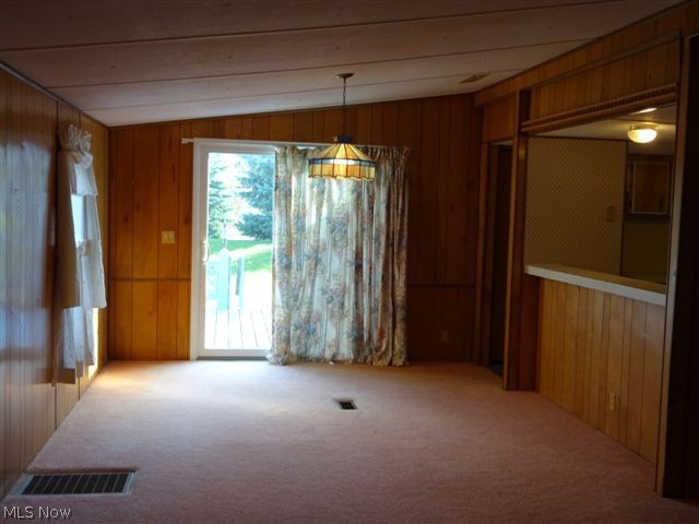 Twin Lakes Homes - Residential