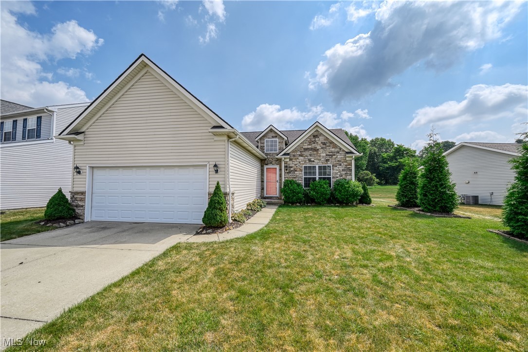 Kent, Ohio 44240, United States, 2 Bedrooms Bedrooms, ,3 BathroomsBathrooms,Residential,Active,169836