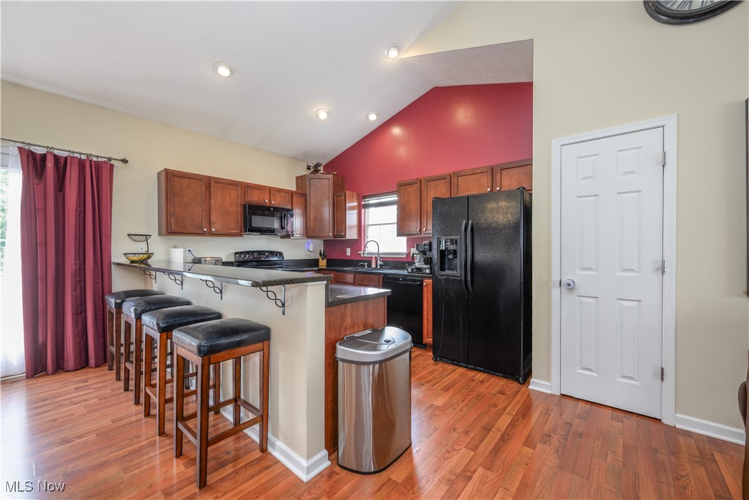 Kent, Ohio 44240, United States, 2 Bedrooms Bedrooms, ,3 BathroomsBathrooms,Residential,Active,169836