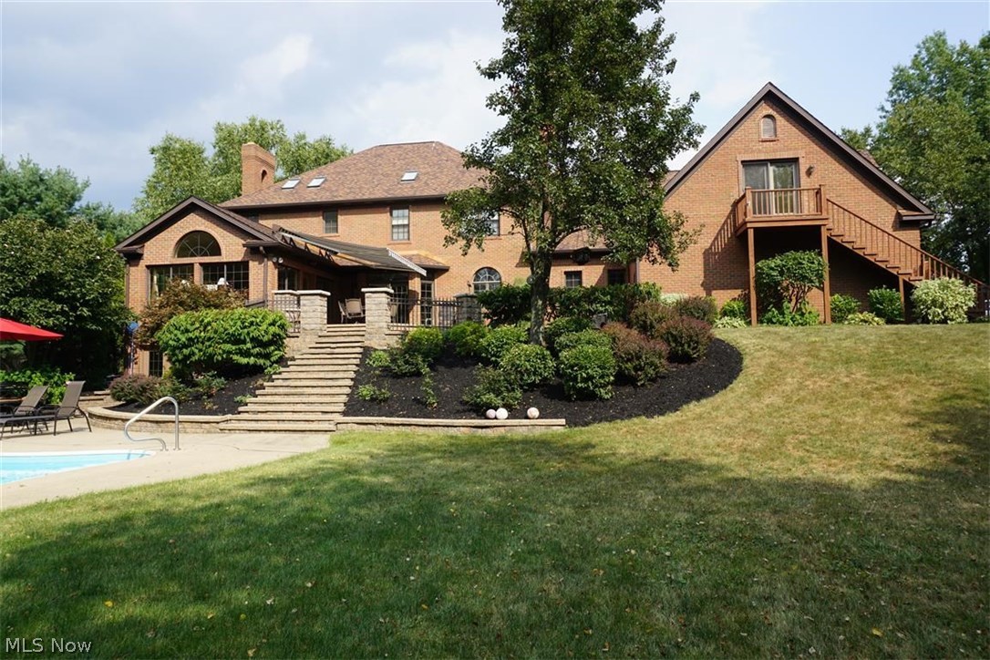 Foxchase Hills - Residential