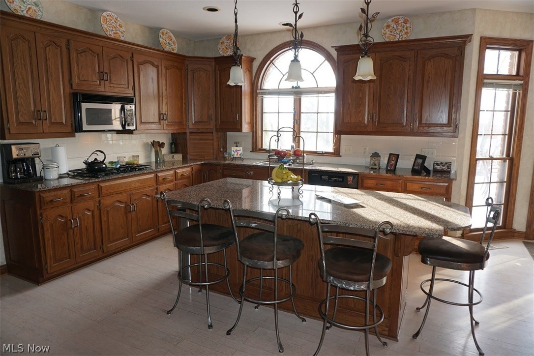 Foxchase Hills - Residential