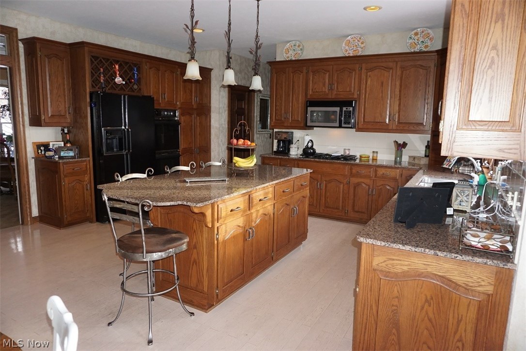 Foxchase Hills - Residential