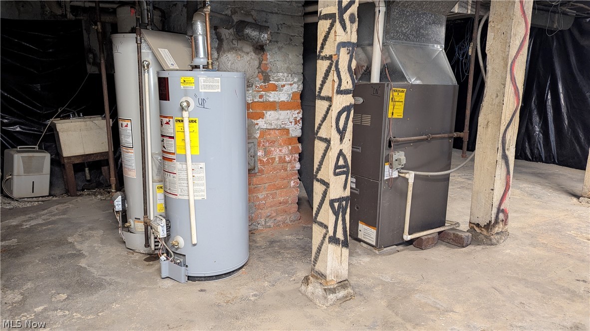 City/Youngstown - Residential Income