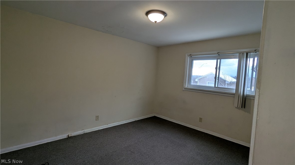 City/Youngstown - Residential Income